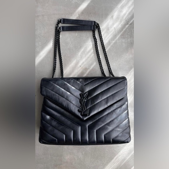 LOULOU MEDIUM IN QUILTED LEATHER - Picture 1 of 10